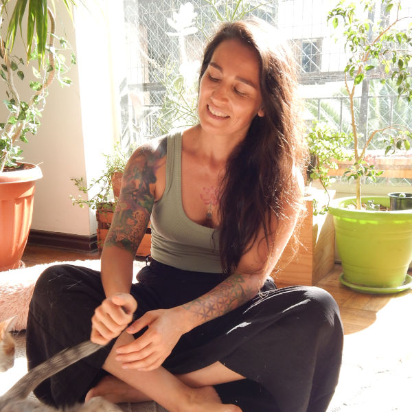 Dani, comunicadora del equipo Entrespecies